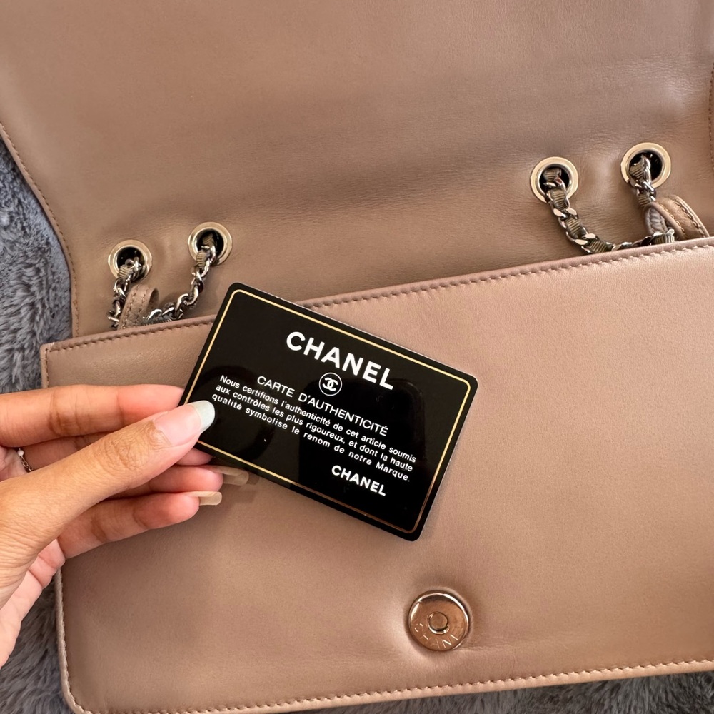 CHANEL Lipstick Flap Bag - Picture 12 of 14